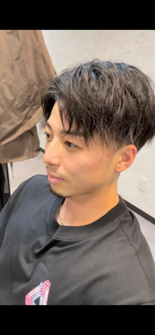 ショート カラー パーマ メンズ カット パーマ 👑髪質改善カラー 中垣斗希のヘアスタイル