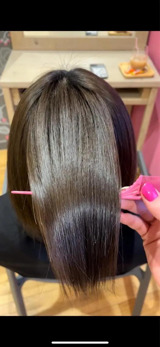 ミディアム カラー アッシュ ベージュカラー ブリーチ ケアブリーチ ダブルカラー ヘアカラー トリートメント 🌼あんなtrend color🌼のヘアスタイル
