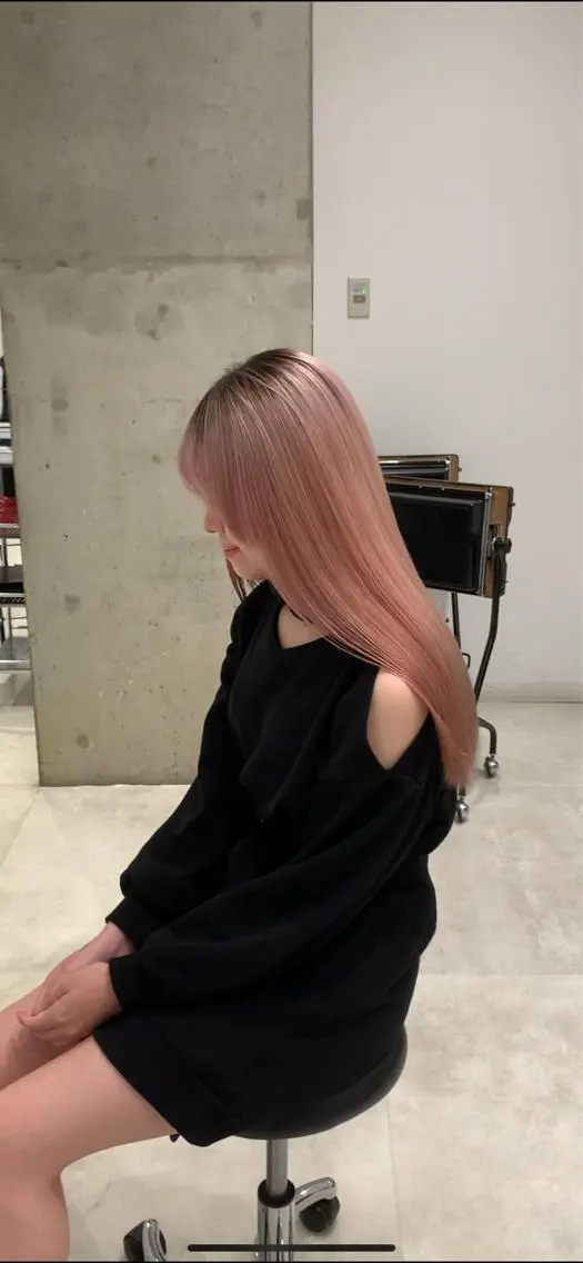ロング カラー れい🫧 ハイトーン特化のヘアスタイル