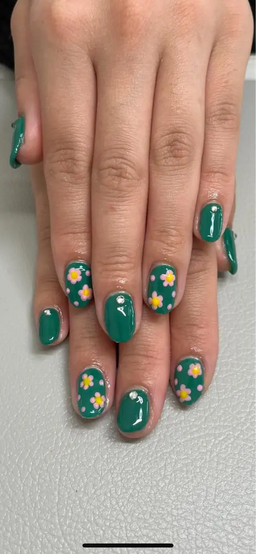 ネイル ハンドネイル nail.salon .Reversalのネイルデザイン