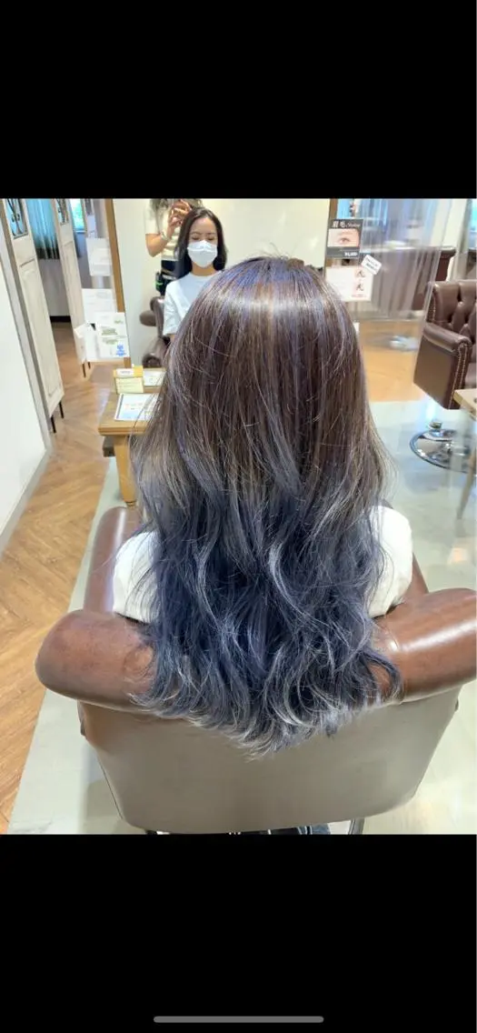 セミロング カラー パーマ ヘアアレンジ メンズ キッズ ネイル マツエク・マツパ ヘアカラー トリートメント 韓国♡ハイライト ♡YURIのヘアスタイル