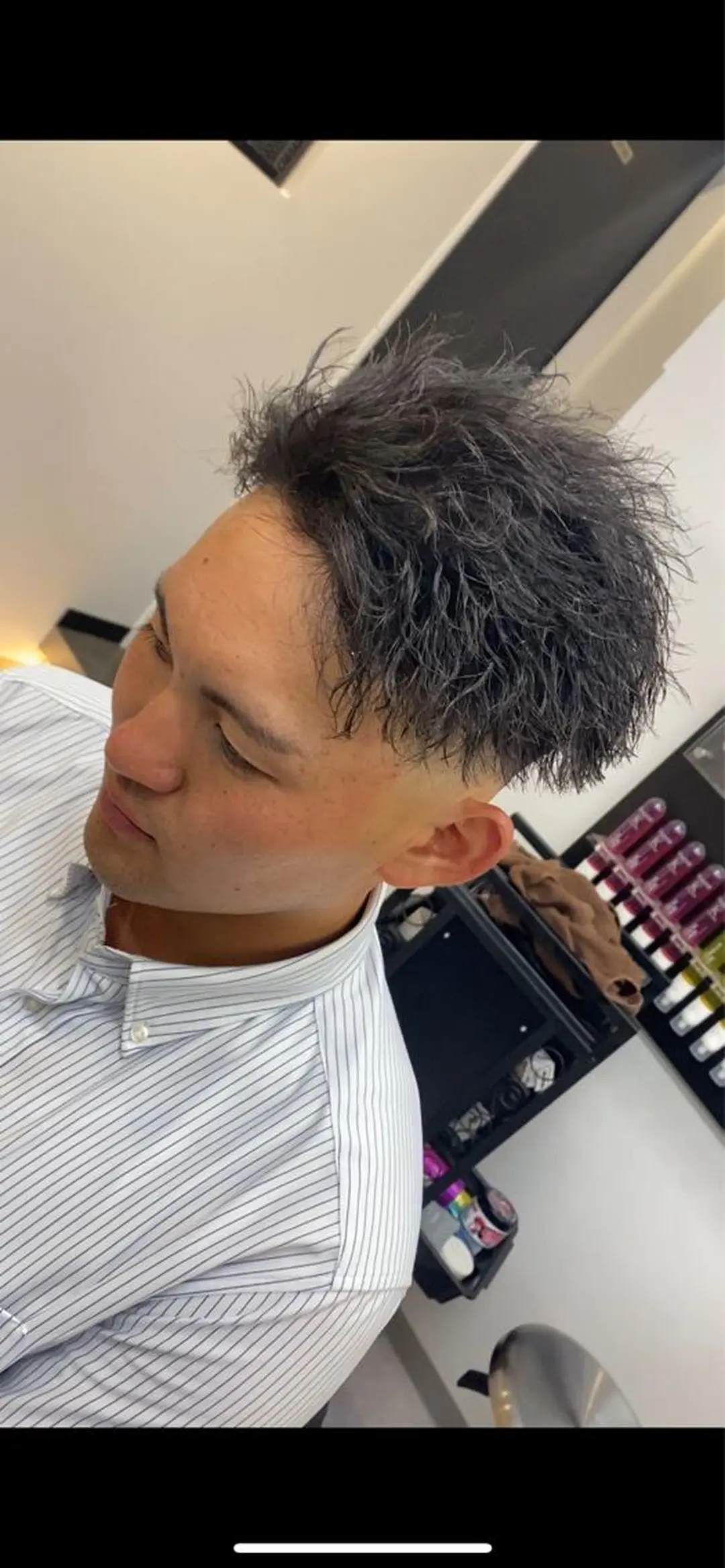 ショート パーマ ヘアアレンジ メンズ フェードカット スキンフェード men'slapis YUTOのヘアスタイル