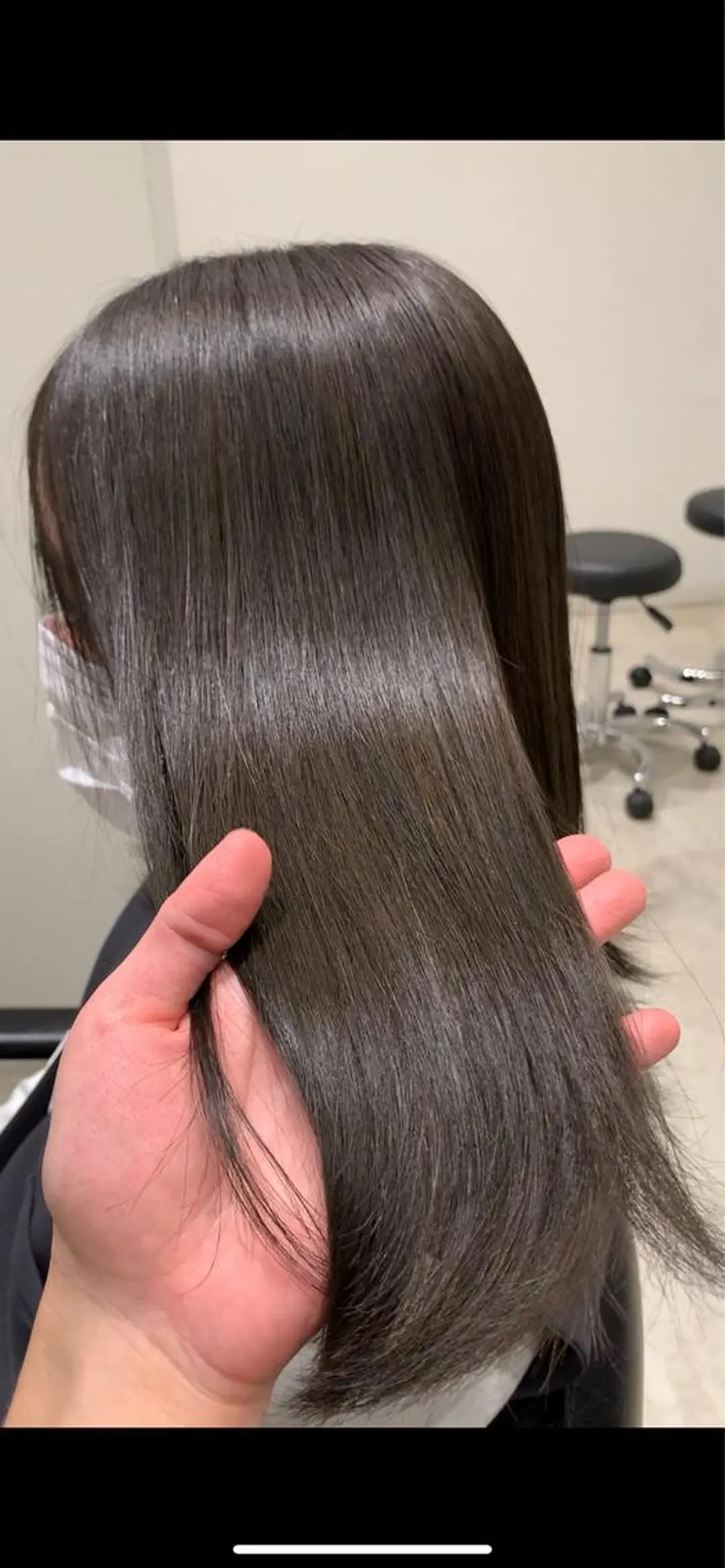 ミディアム カラー アディクシーカラー 透明感カラー グレージュ カット ヘアカラー トリートメント サロウィン(SALOWIN)原宿iori店所属・れい🫧 ハイトーン特化のヘアスタイル