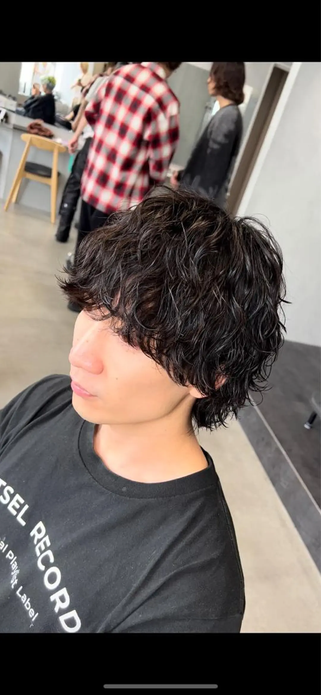 ショート パーマ メンズ メンズパーマ 波巻きパーマ メンズウルフカット ウルフカット 松下 友希 【fifth】のヘアスタイル