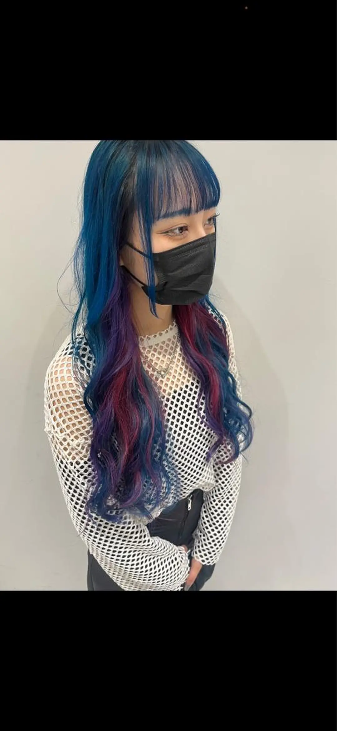 カラー ブリーチ 亀井 菜々花のヘアスタイル