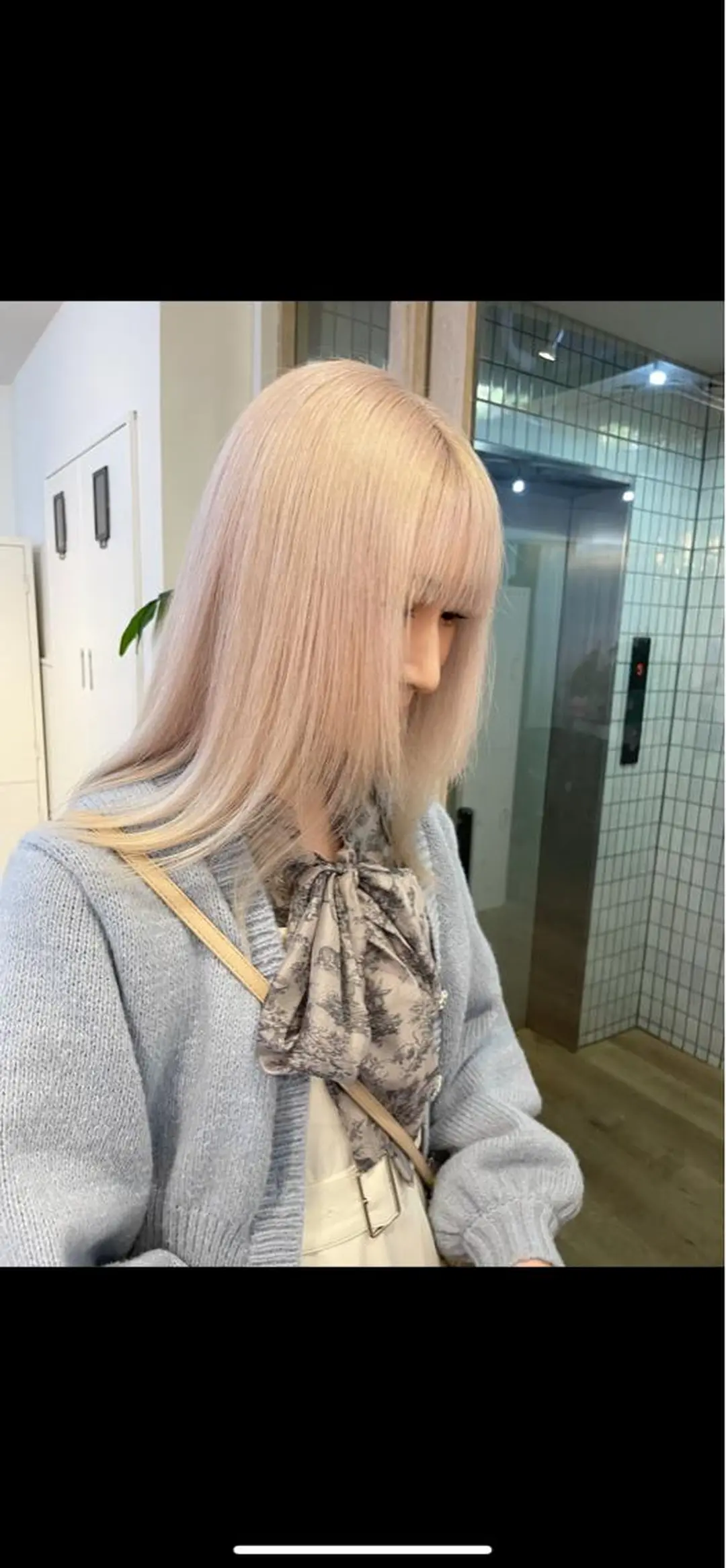 ミディアム 水原　悠吾 ELISS　ブリーチのヘアスタイル