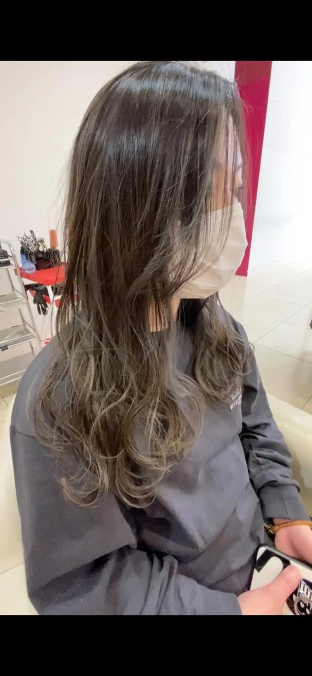 セミロング カラー ベージュカラー ハイライトカラー ホワイトベージュ ハイライト ヘアカラー トリートメント プルエクステ/透明感 カラー✨KAZUKIのヘアスタイル