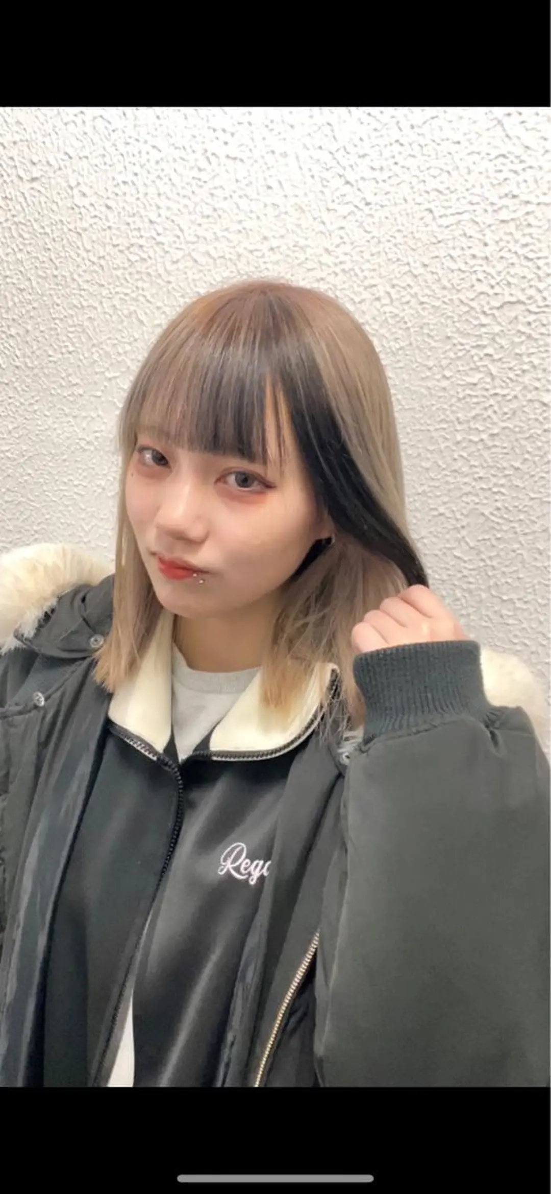 ショート カラー ブリーチ デザインカラー ハイトーンカラー 似合わせカット ウルフカット 梅田l大人韓国ヘア レイヤー×艶カラーのヘアスタイル