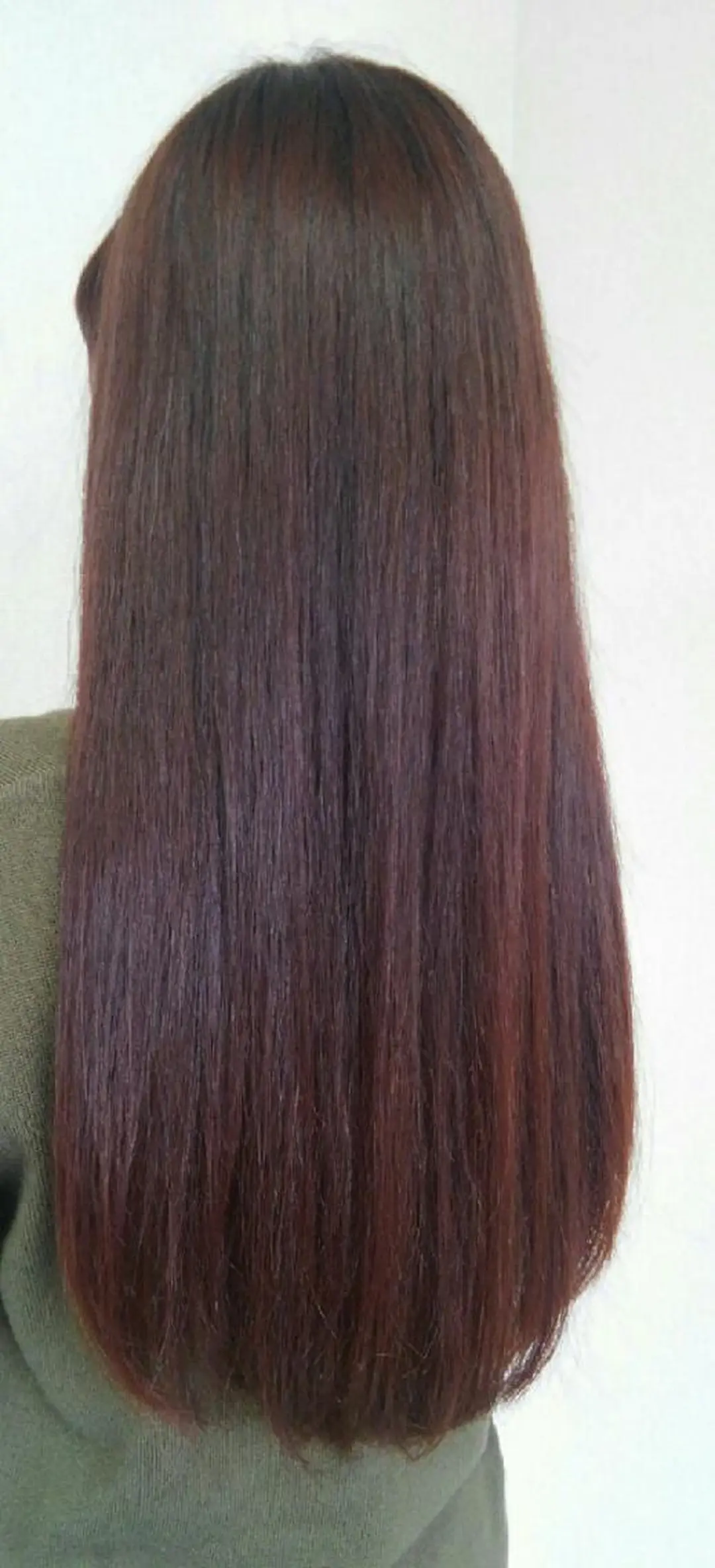 ロング カラー ピンクカラー レッドカラー カット ヘアカラー 中村 幸美のヘアスタイル