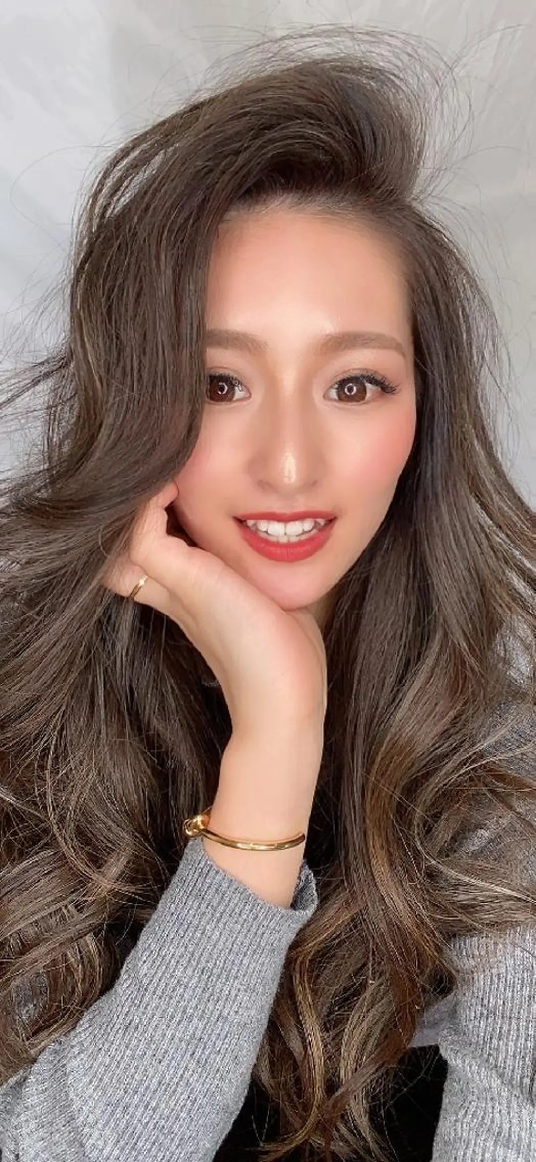 ロング カラー 透明感カラー ダブルカラー ハイライトカラー ハイライト カット RIENS♡xrea 山本優舞のヘアスタイル