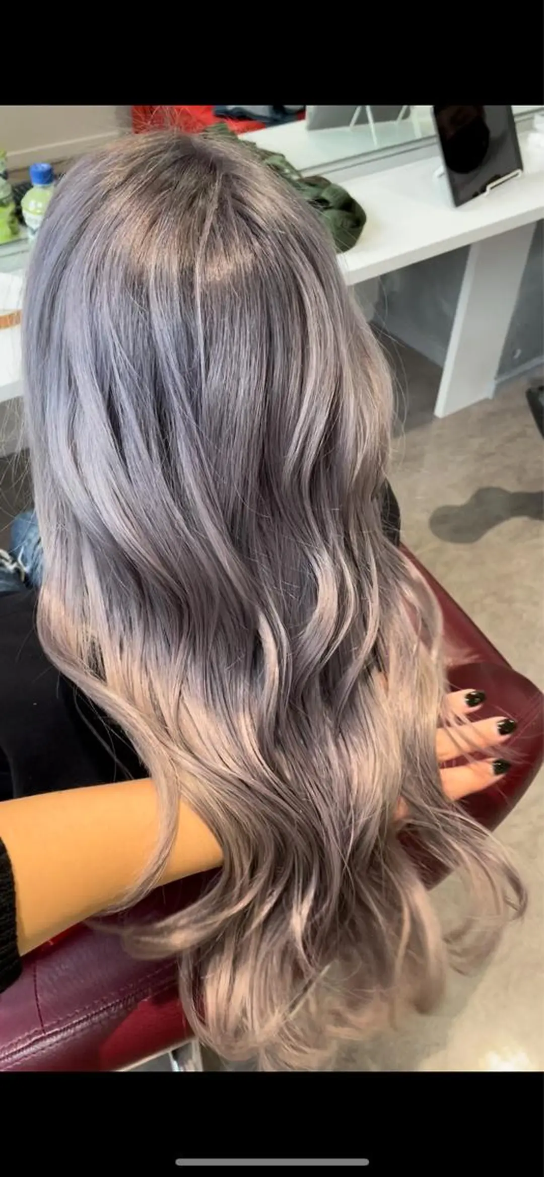 ロング Merlyosaka 早川未来のヘアスタイル