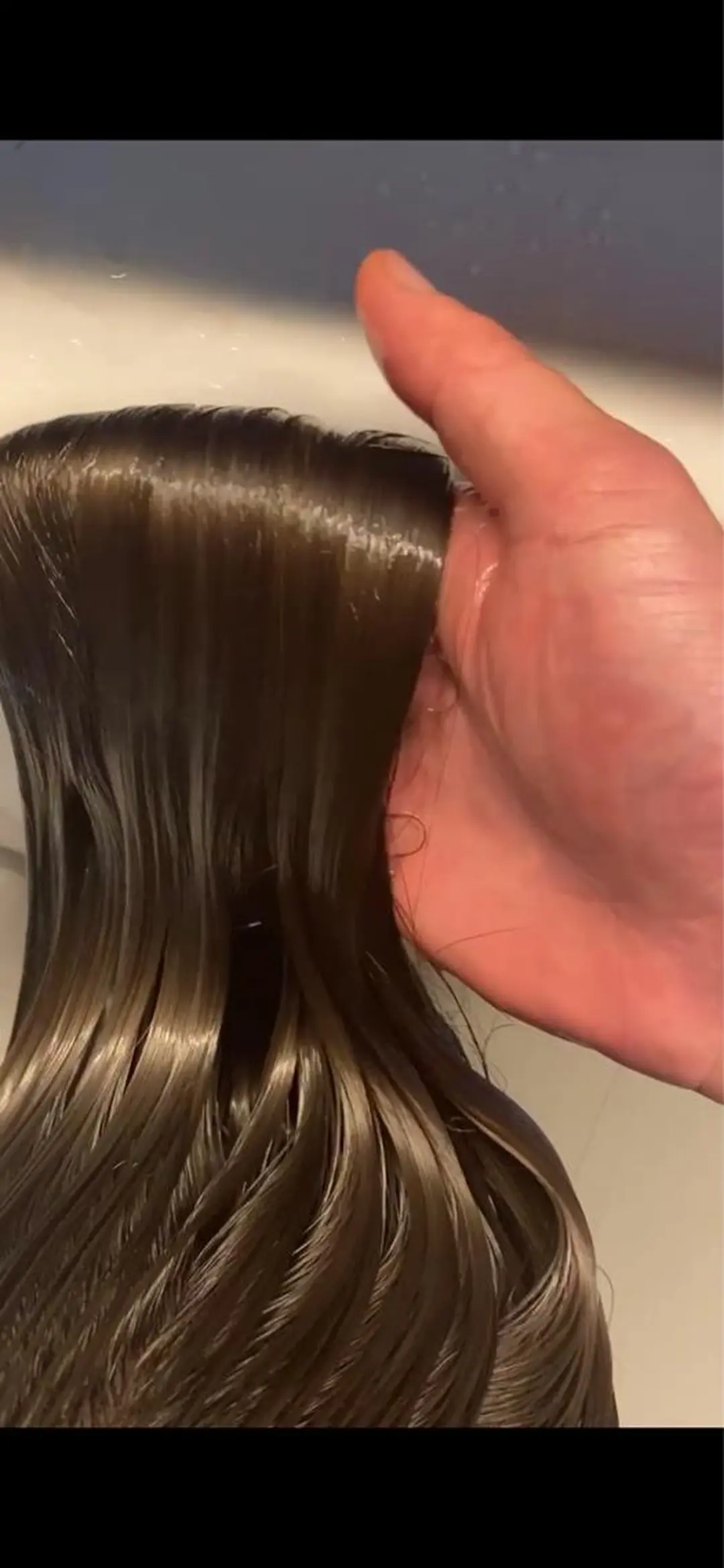 セミロング パーマ ボブ ハイライト 髪質改善 韓国風ヘア レイヤーカット wa daのヘアスタイル