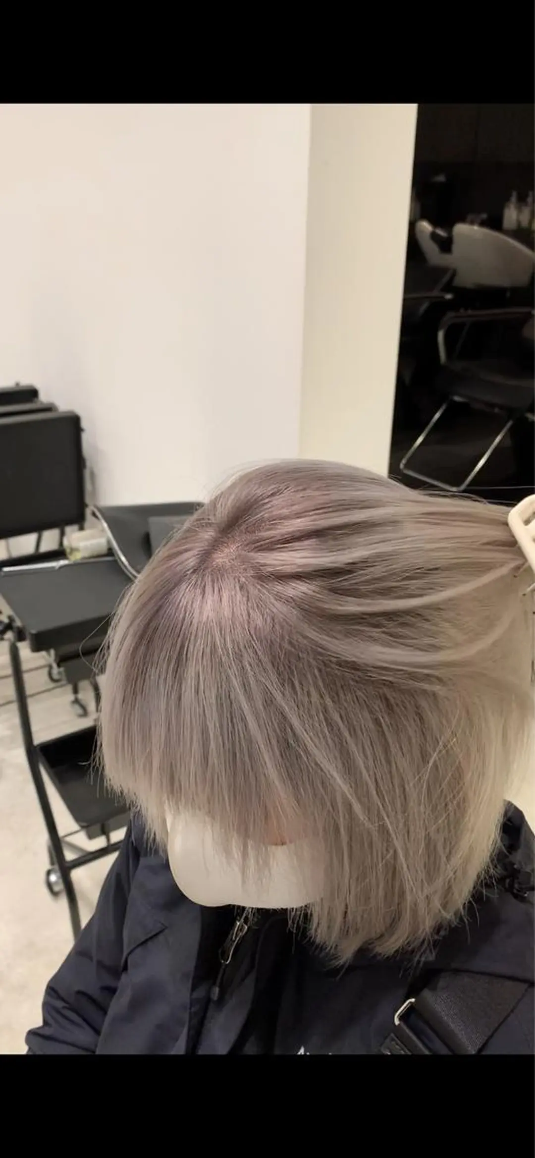 ミディアム カラー れい🫧 ハイトーン特化のヘアスタイル