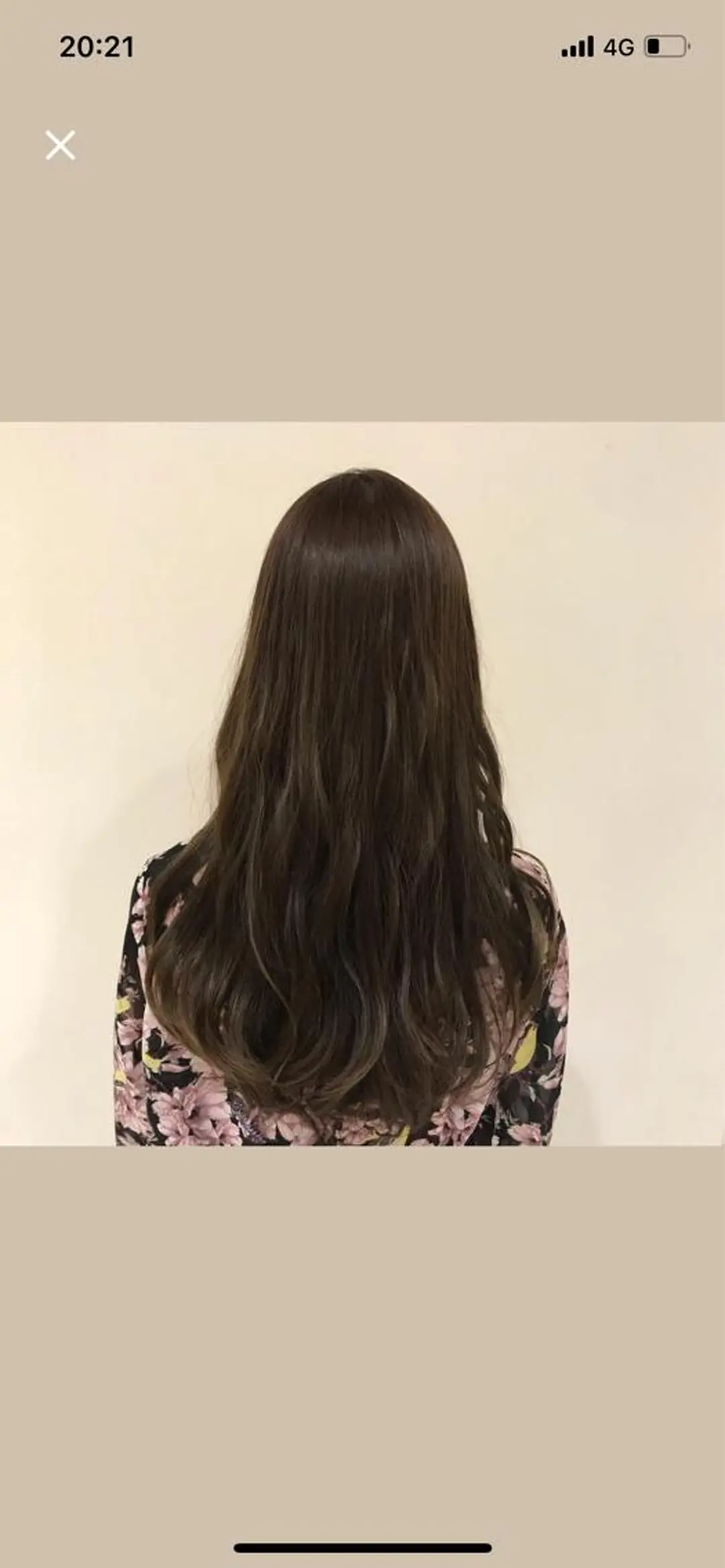 ロング カラー 菅 由梨菜のヘアスタイル