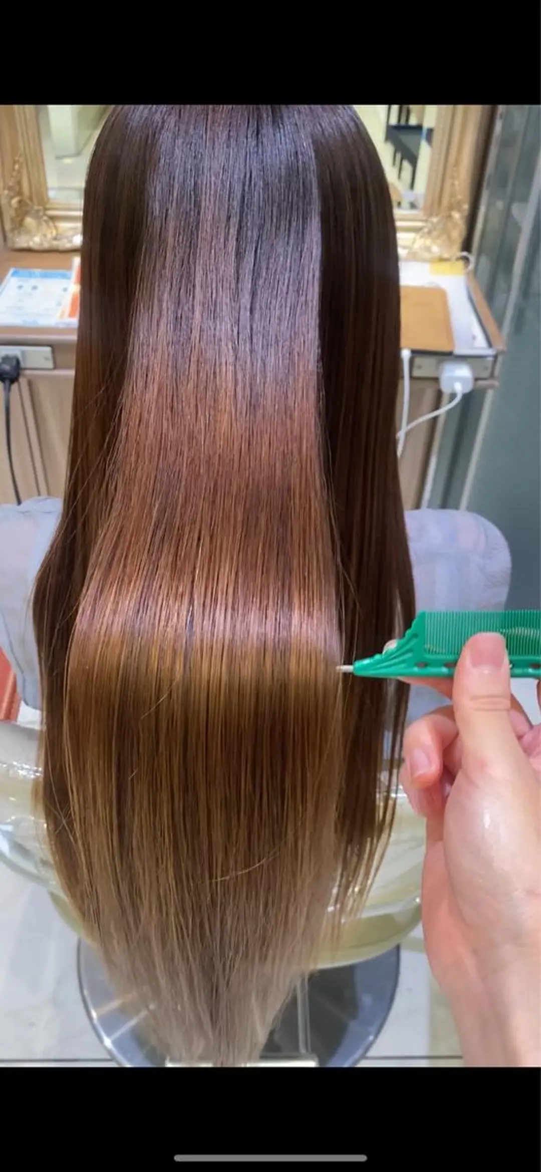 ロング パーマ 古川 琴美のヘアスタイル