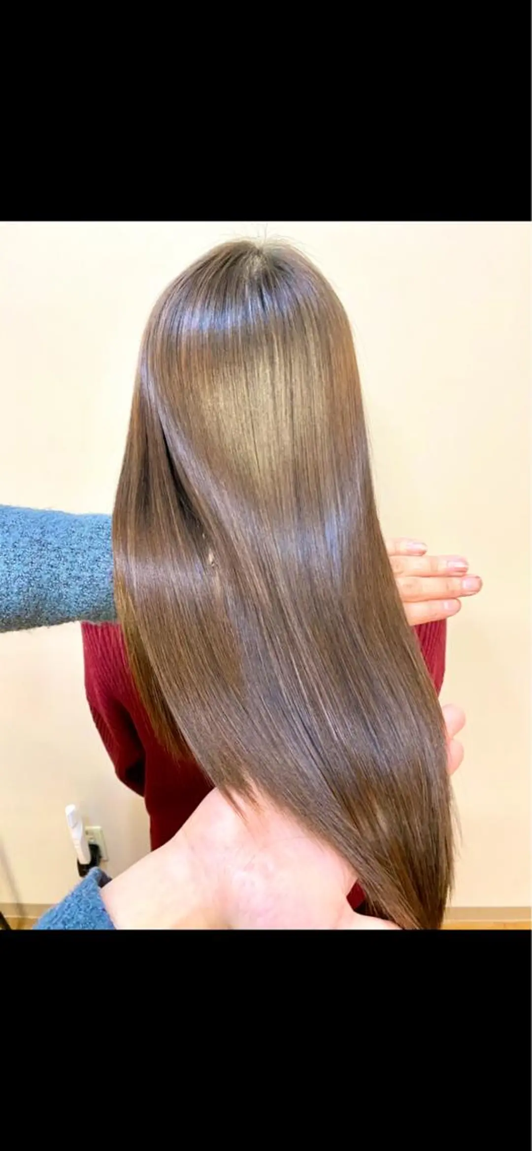 セミロング MAAT所属 AKANEのヘアスタイル