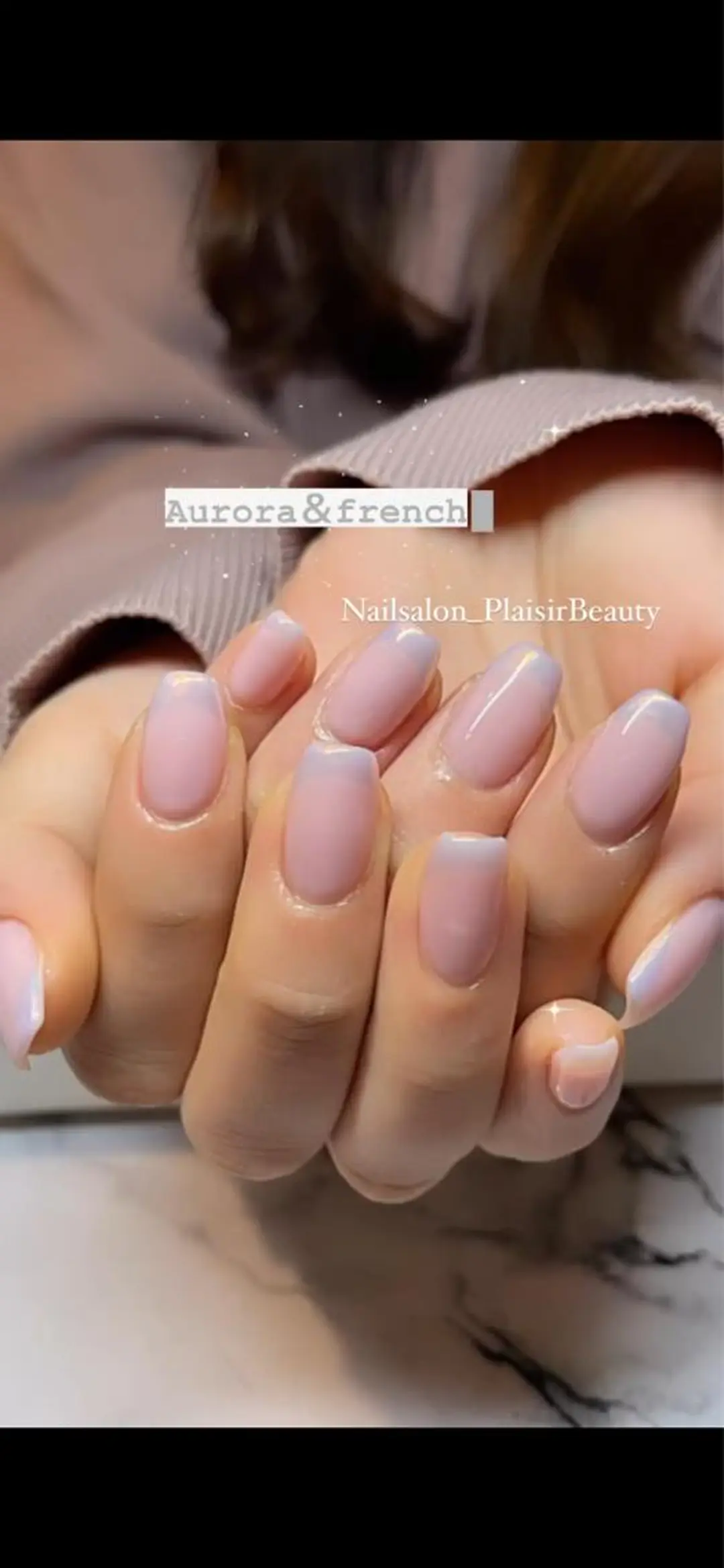 ネイル アートネイル オーロラネイル フレンチネイル 持ち込み ハンドネイル Nallsalon Plaisirbeauty所属・Plaisir beautyのネイルデザイン