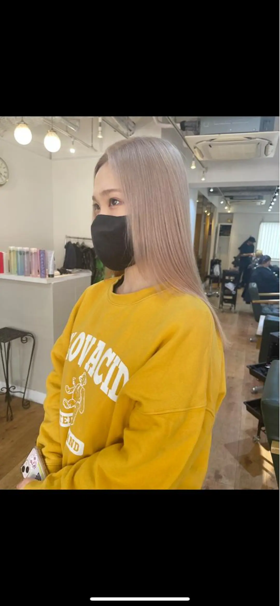 セミロング 水原　悠吾 ELISS　ブリーチのヘアスタイル