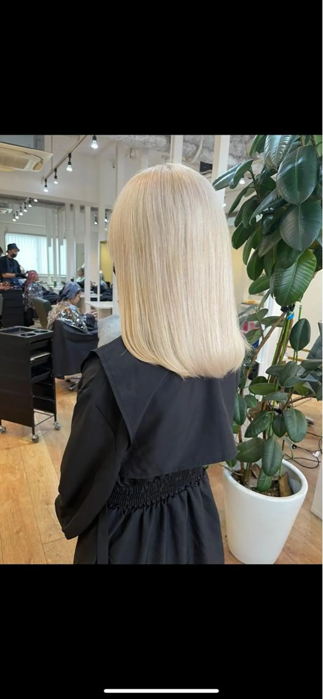 ショート 水原　悠吾 ELISS　ブリーチのヘアスタイル