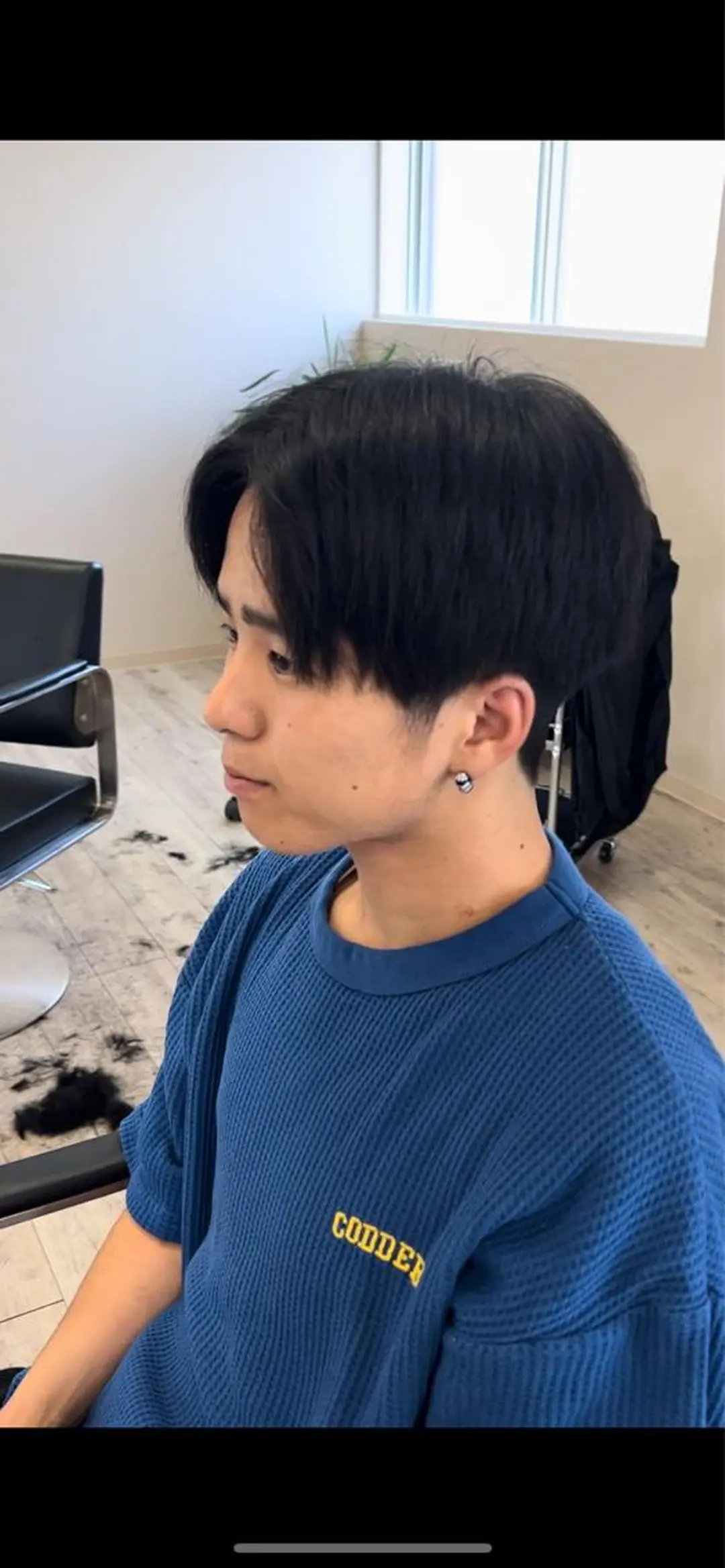 ショート メンズ センターパート 刈り上げ TIDEHAIR/ AYATOのヘアスタイル