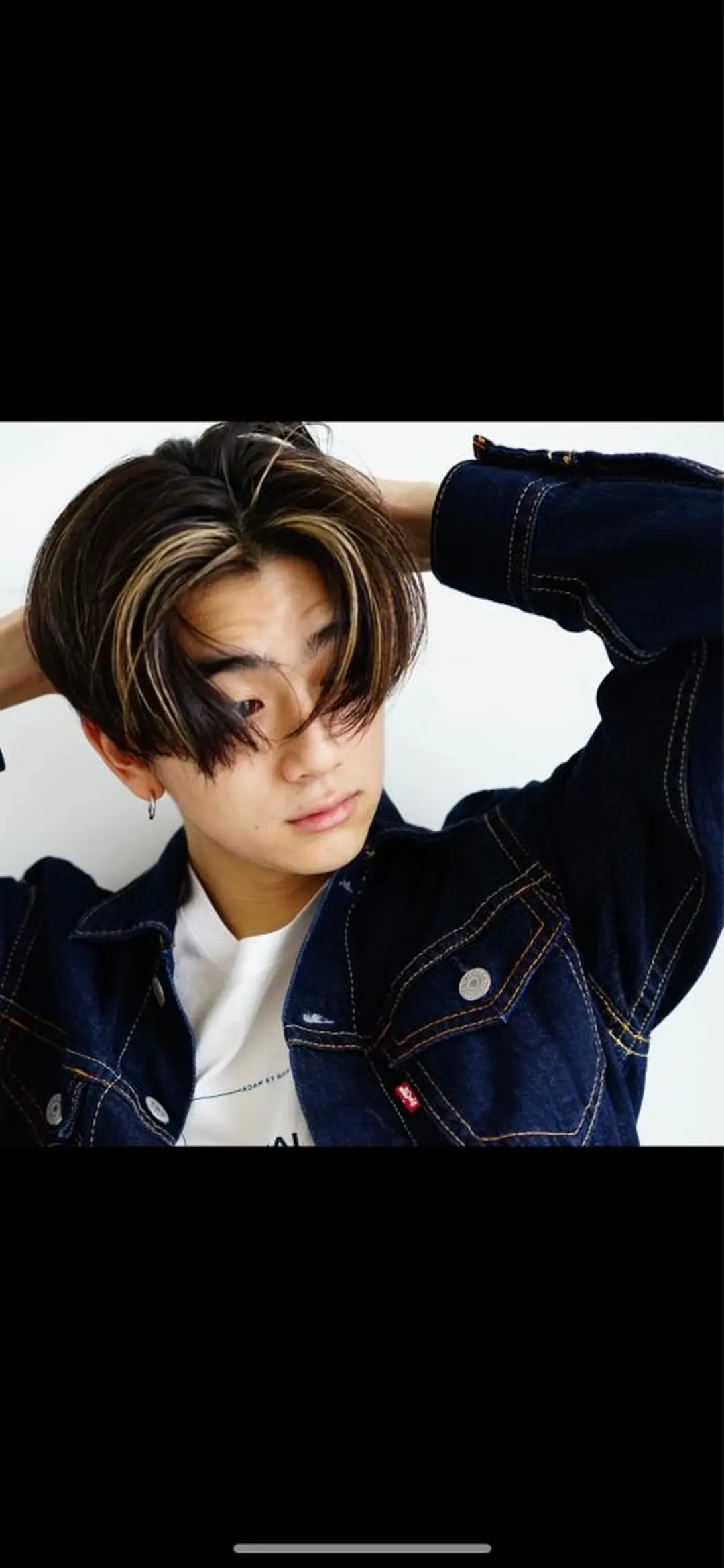 ショート カラー パーマ メンズ センターパート メンズパーマ ニュアンスパーマ カット トリートメント ヘアセット 丁寧なカウンセリング 🌿Chiemi🌿のヘアスタイル