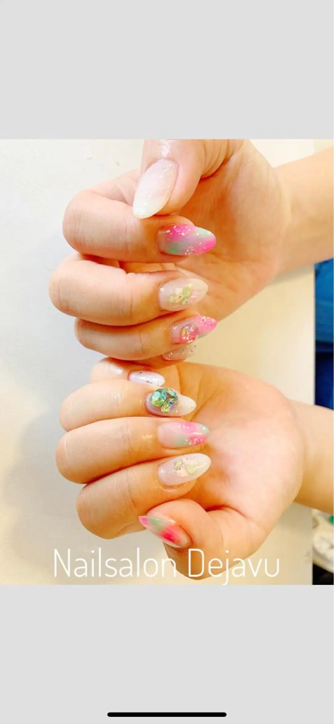 ネイル アートネイル ラメ(グリッター) 持ち込み ワンカラーネイル ストーンネイル Nail salon Dejavu 🌿のネイルデザイン