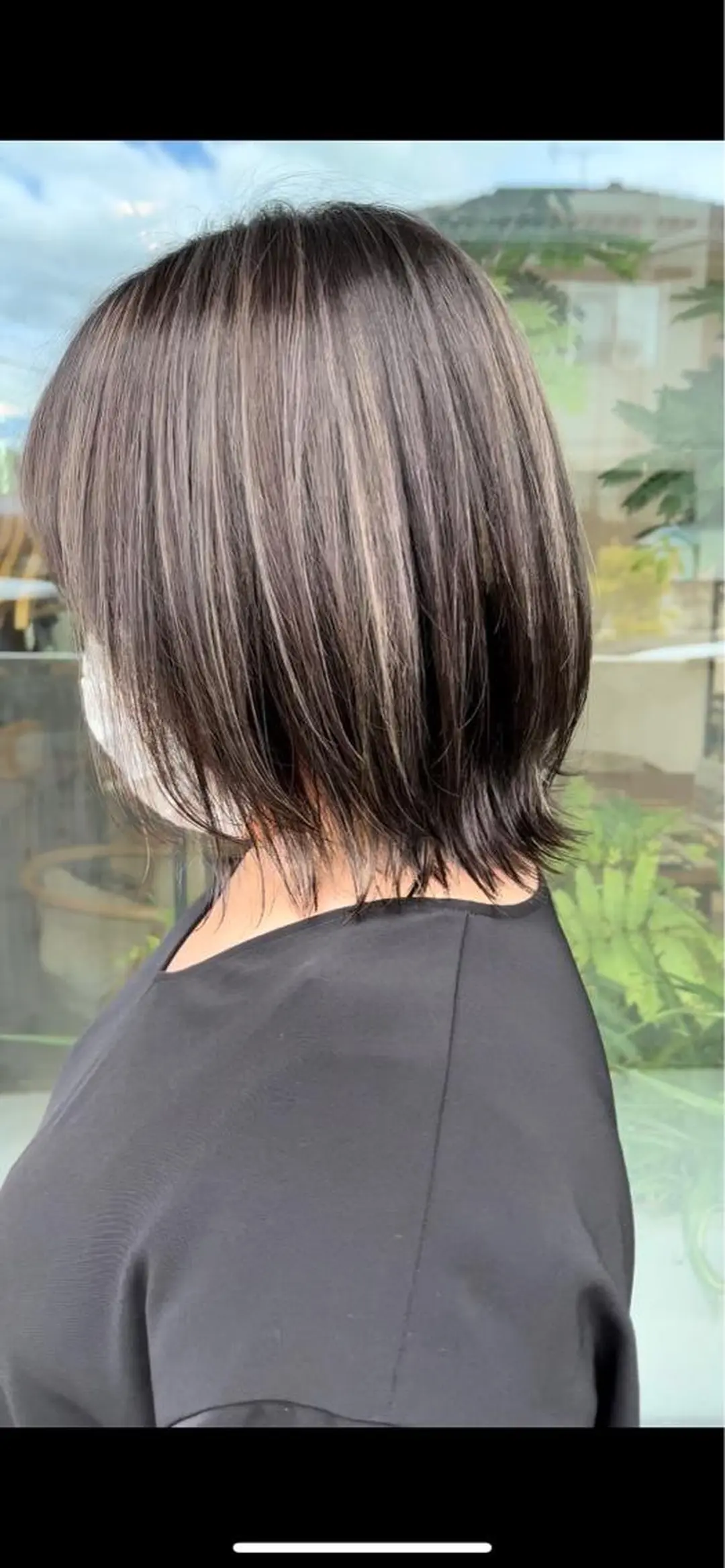 ショート カラー グレージュ ハイライトカラー ハイライト 手塚 亮汰のヘアスタイル