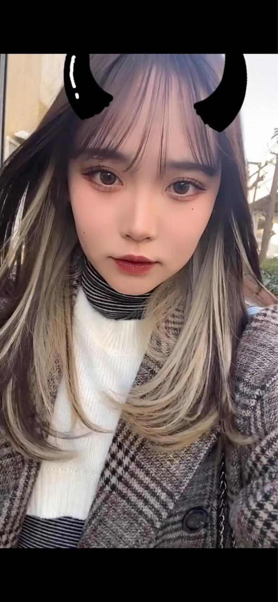 ミディアム カラー ブリーチ デザインカラー ハイトーンカラー 似合わせカット ウルフカット 梅田l大人韓国ヘア レイヤー×艶カラーのヘアスタイル