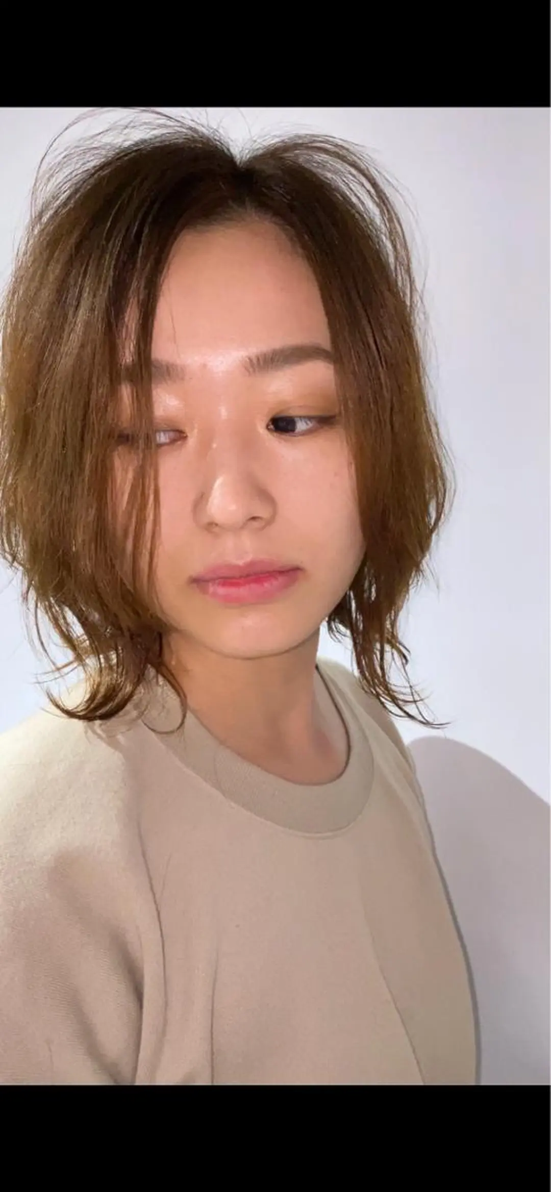 ミディアム カラー パーマ KOOKI スティードトーキョーのヘアスタイル