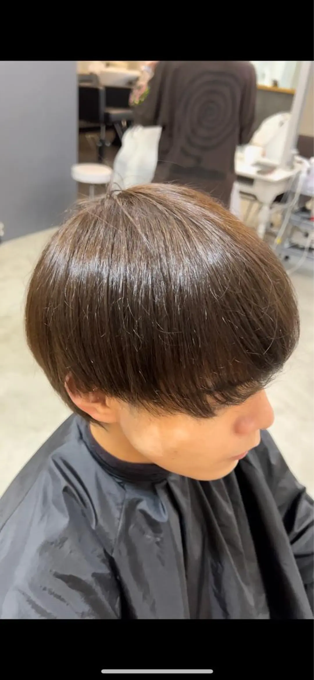 ショート カラー メンズ カット ヘアカラー 曲がる縮毛 フェザー ニュアンス  佐々木のヘアスタイル