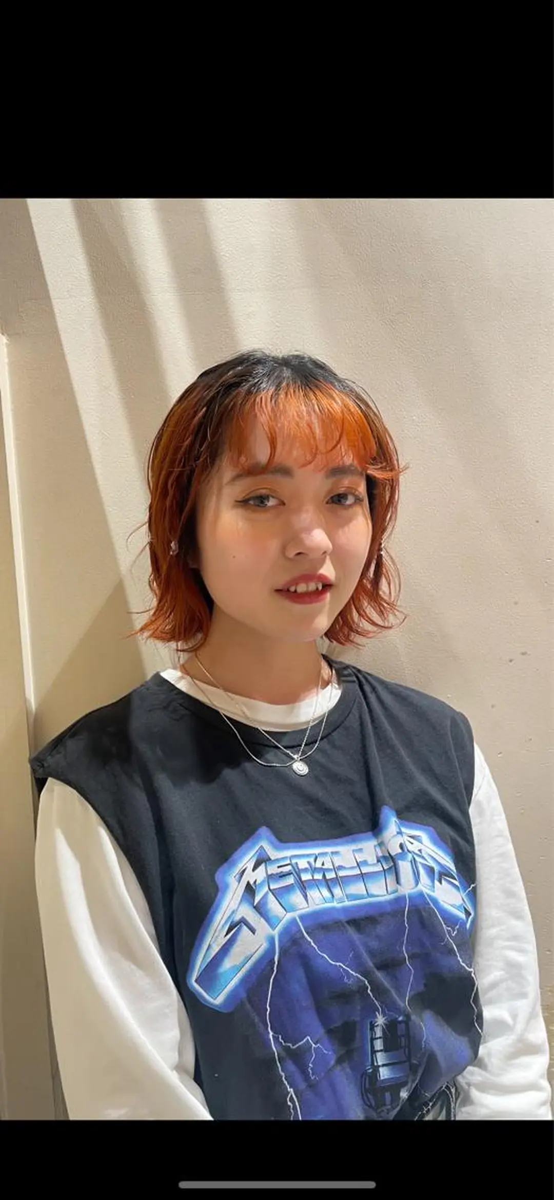 ミディアム カラー tomo🍒パーマ ハイトーン似合わせのヘアスタイル