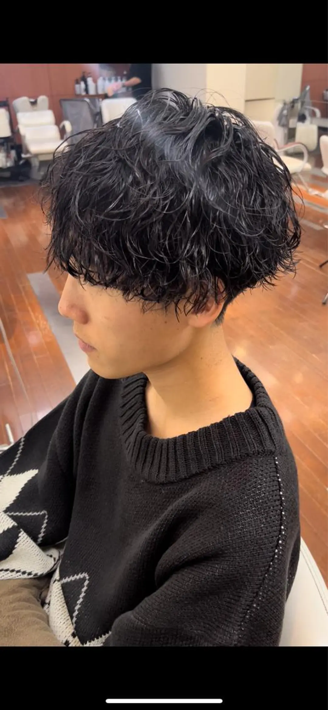 パーマ メンズ 波巻きスパイラル 河原崎　基のヘアスタイル