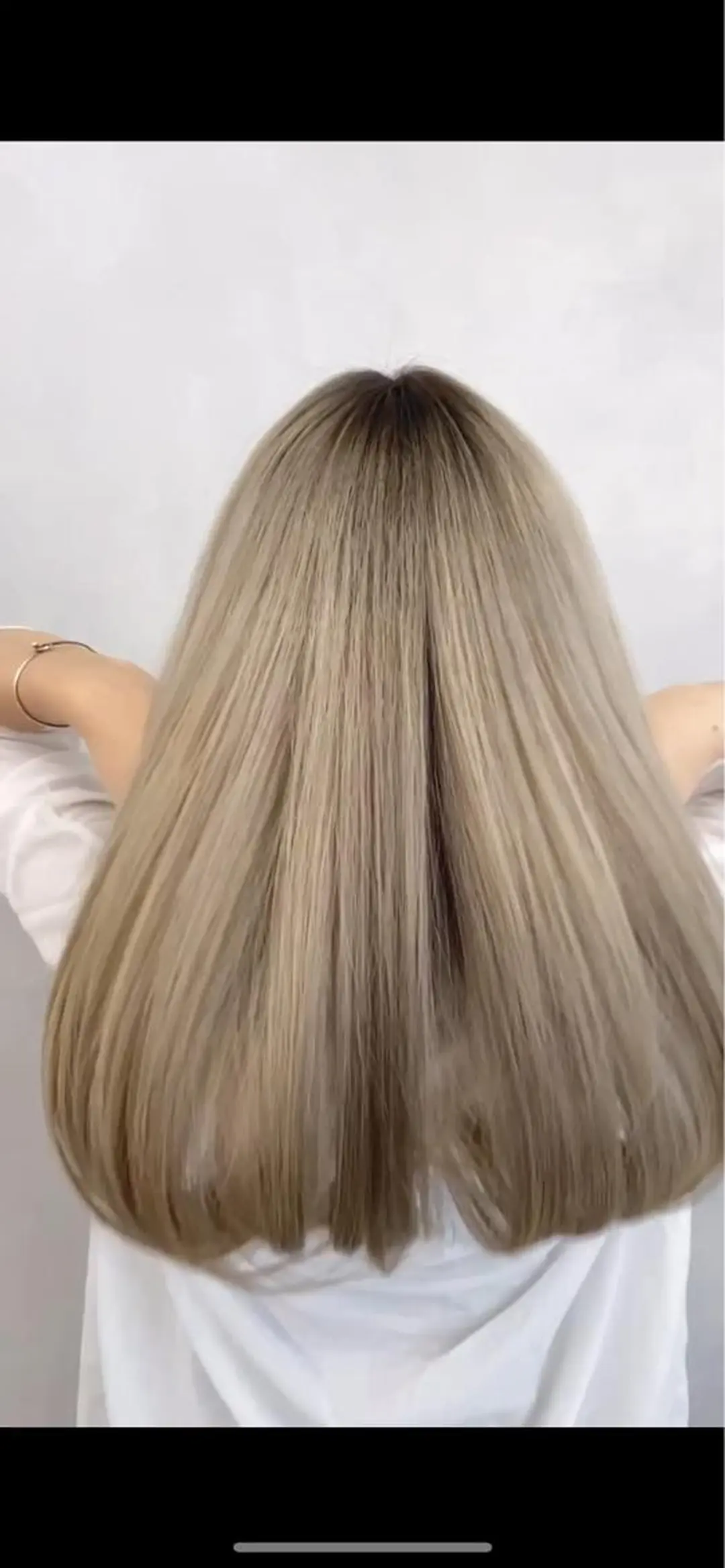 ミディアム カラー 🎨ショートの神様 /神評価🎨原田公祐のヘアスタイル