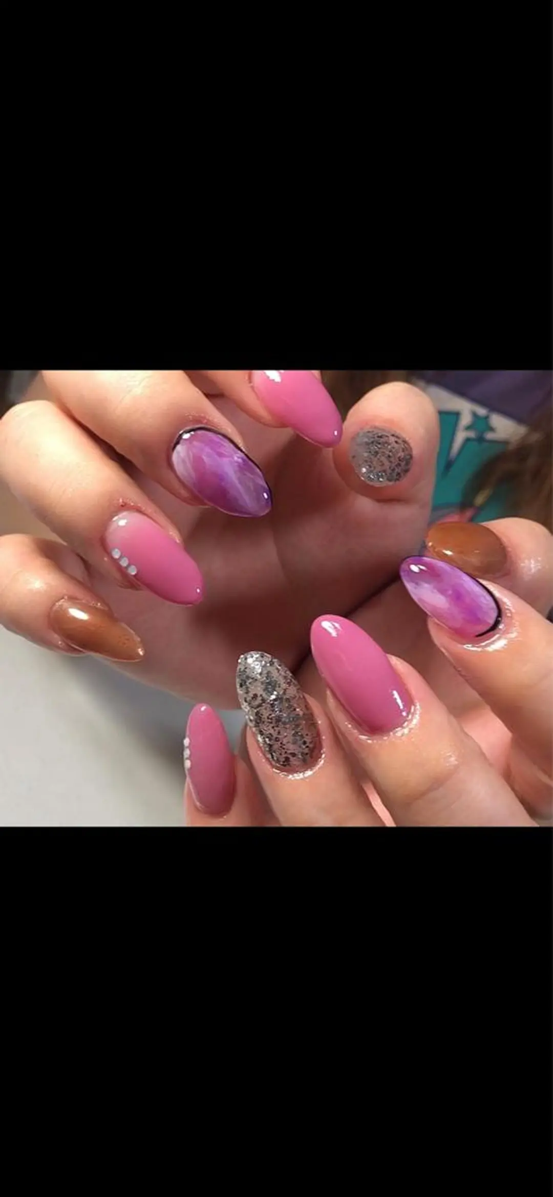 ネイル オーロラネイル ブラウン ジェルネイル キラキラネイル ミラーネイル A"nail ネイリストayanaのネイルデザイン