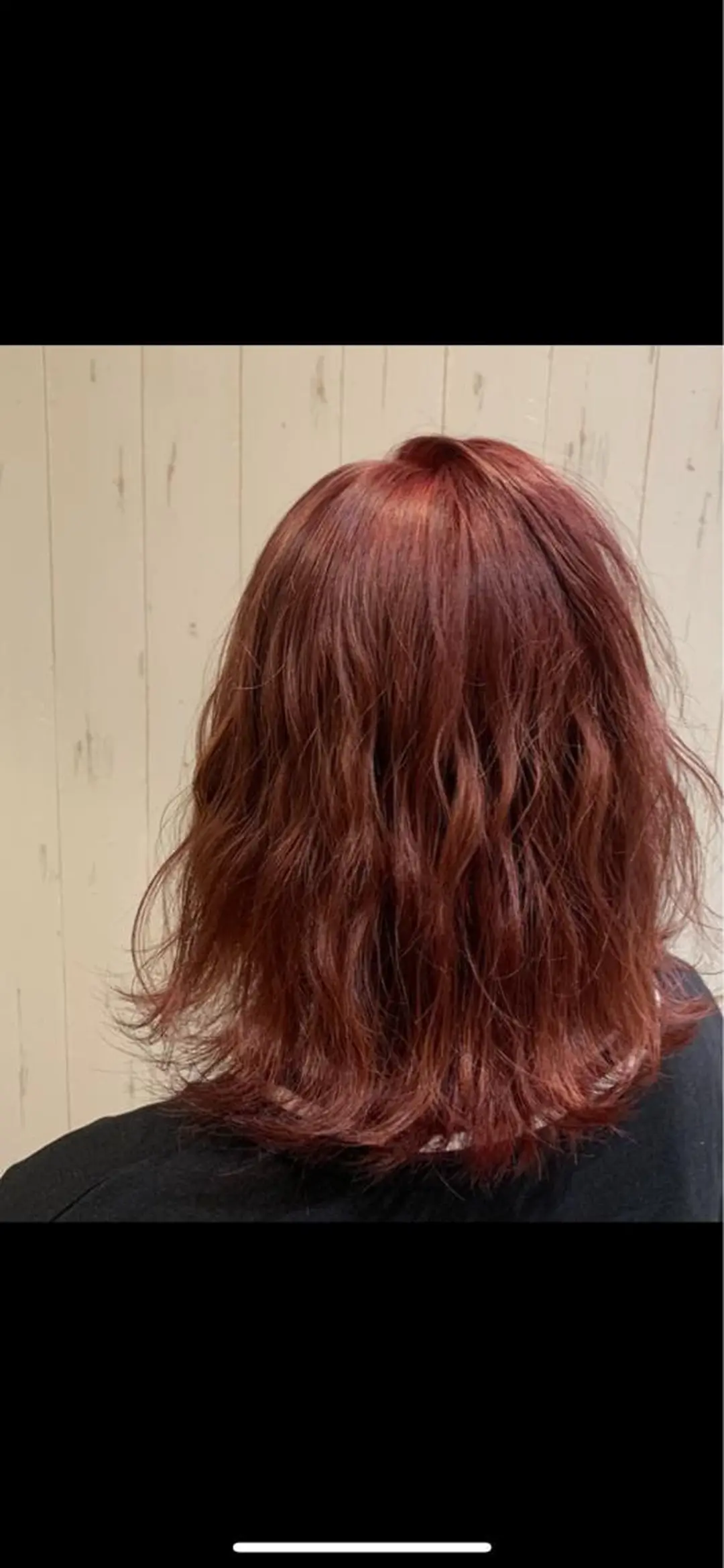 ミディアム 中西 未久のヘアスタイル