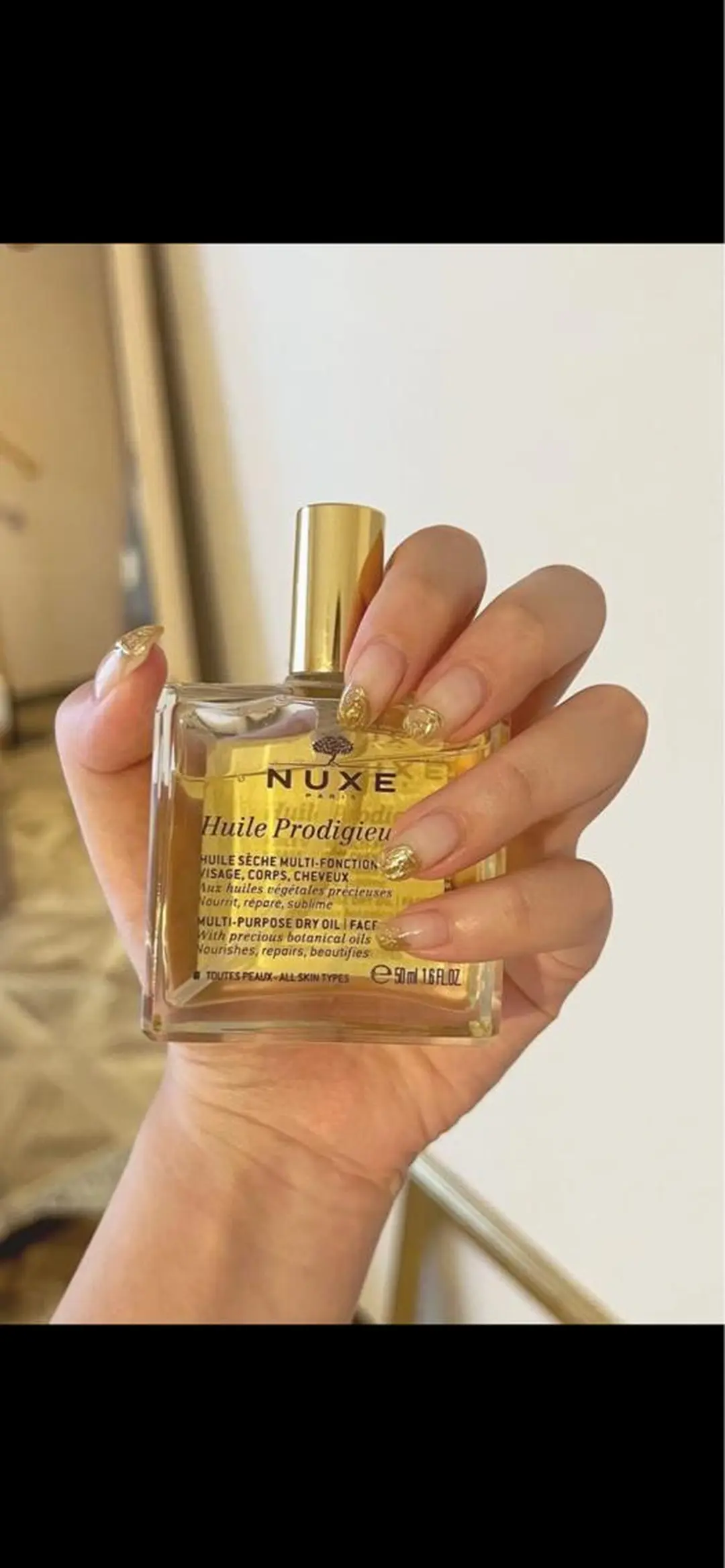 ネイル アートネイル ゴールド キラキラネイル ミラーネイル シンプルネイル muhl by DILL所属・. wakanaのネイルデザイン