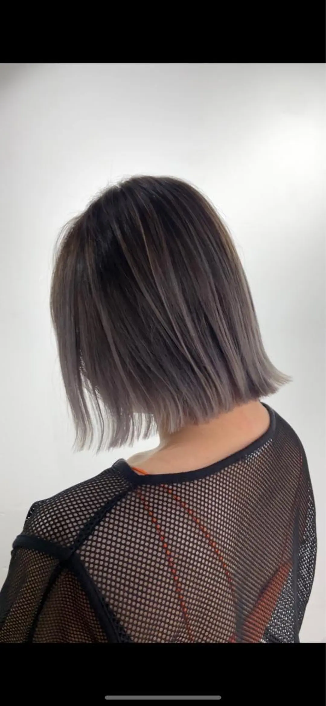 ショート カラー 切りっぱなしボブ ショートボブ バレイヤージュ ブリーチ デザインカラー カット ヘアカラー Kensho 京都駅 ケアブリーチのヘアスタイル