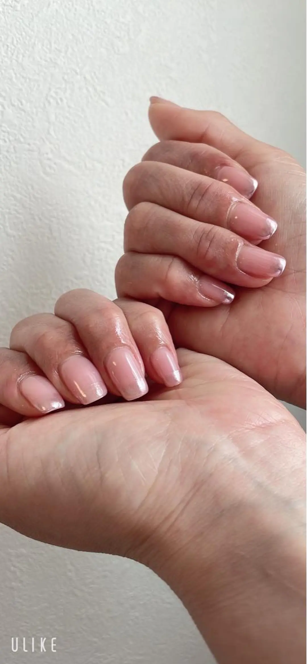 ネイル ハンドネイル emi ...の眉毛・アイブロウイメージ