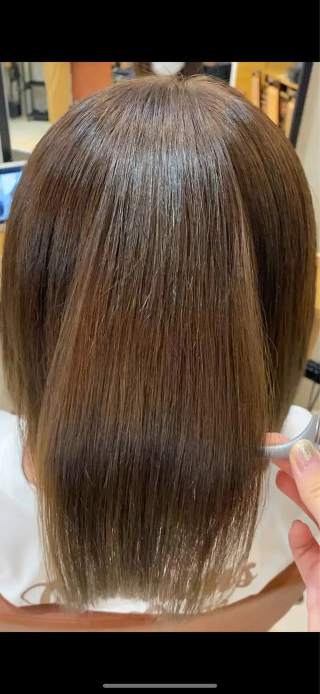 ミディアム トリートメント あやめ【顔まわり/レ イヤー/柔らかカラ】のヘアスタイル