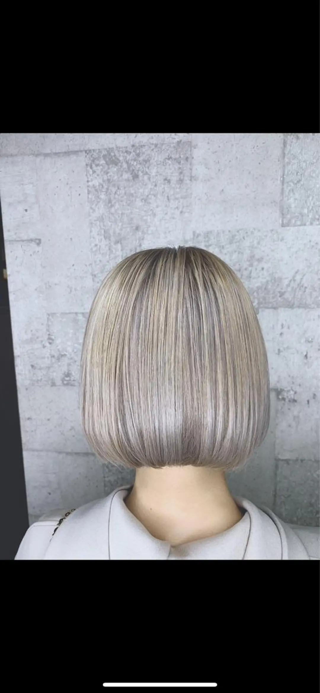 ミディアム ヘアリゾートA i 秋葉原店のヘアスタイル