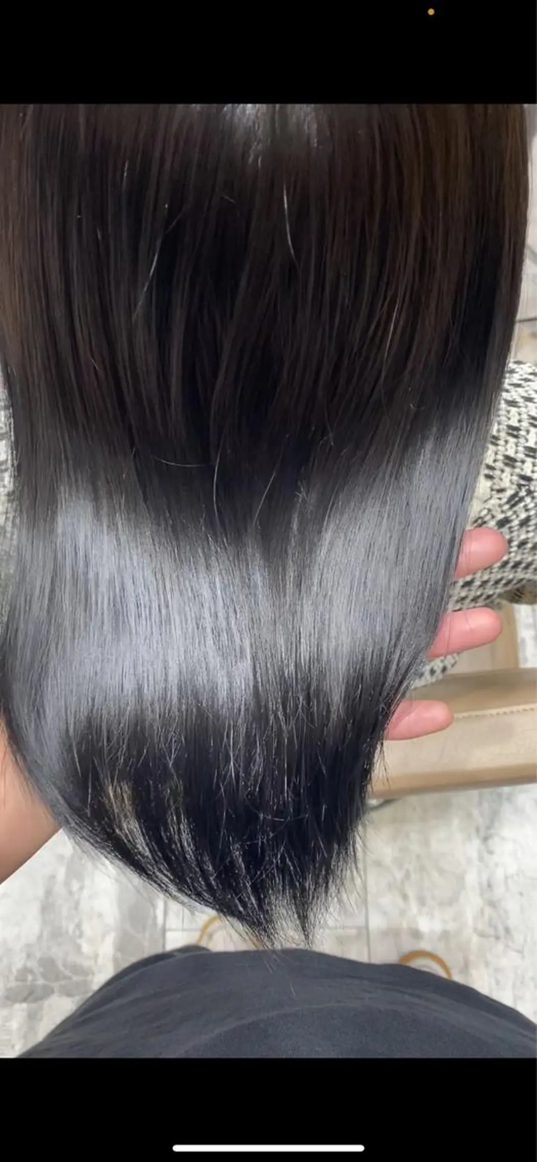 カラー 新宿/レイヤー 顔周りカット溝手優太のヘアスタイル