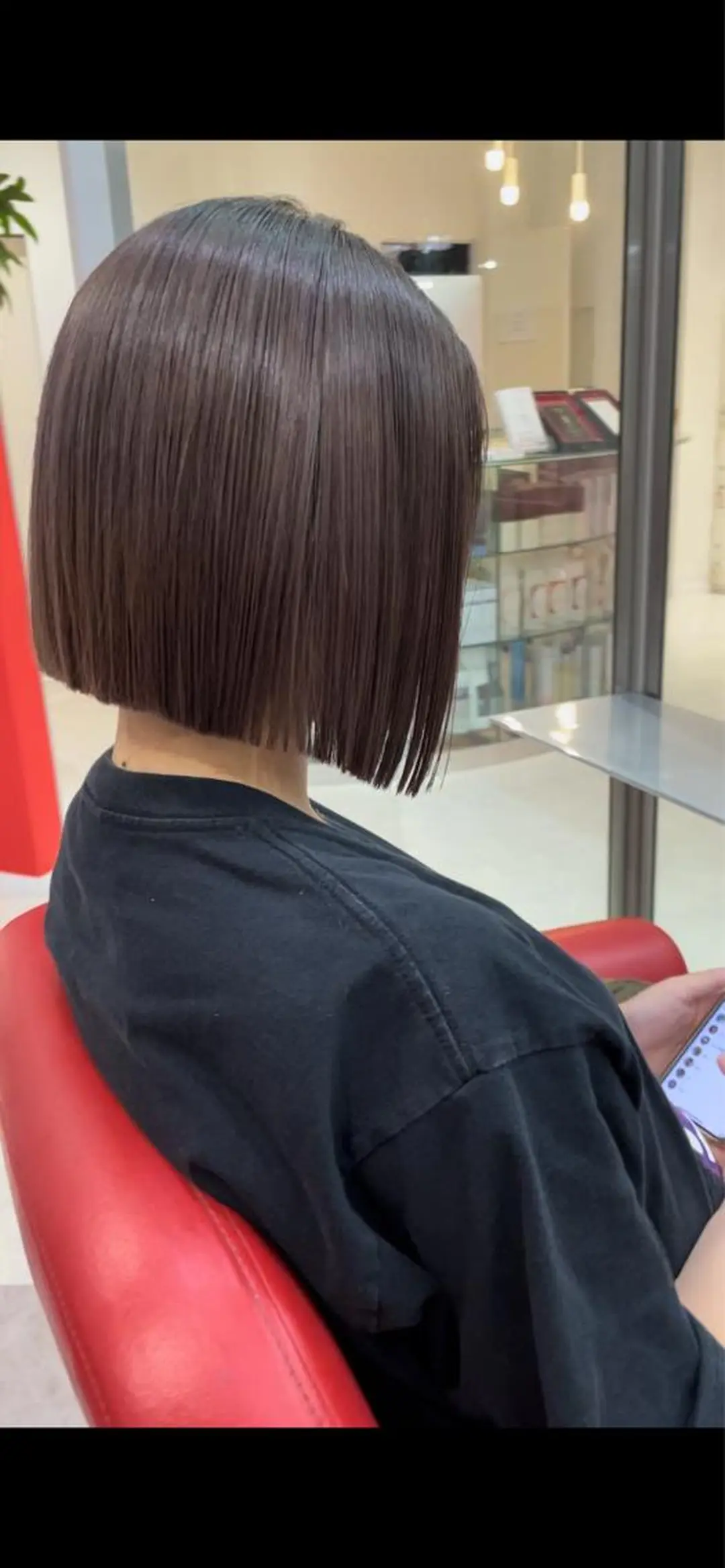ショート 切りっぱなしボブ ボブ Merlyosaka 早川未来のヘアスタイル