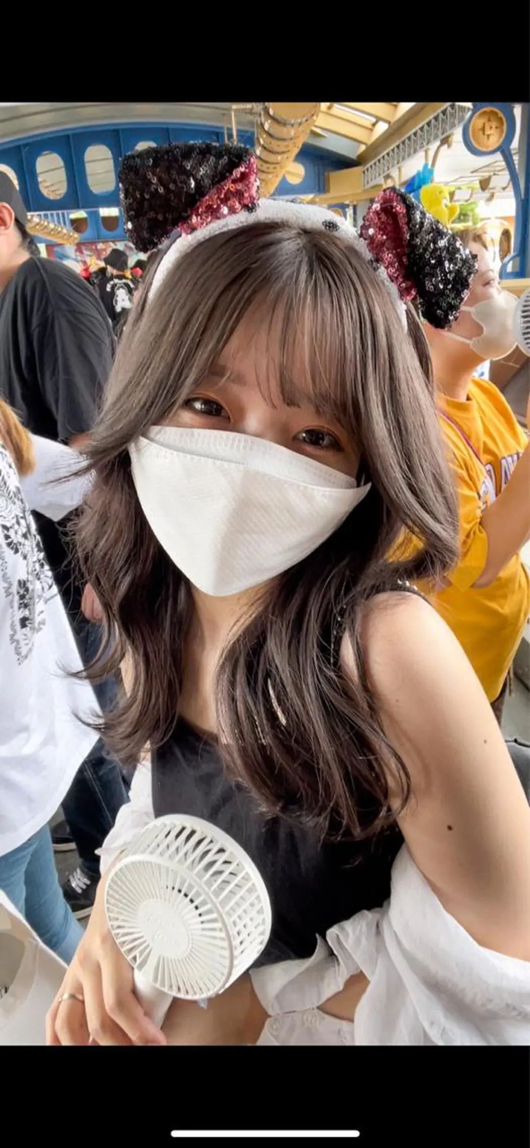 ロング カラー カット ヘアカラー トリートメント レイヤーカット/透明 感カラー🐬永井瑠栞のヘアスタイル