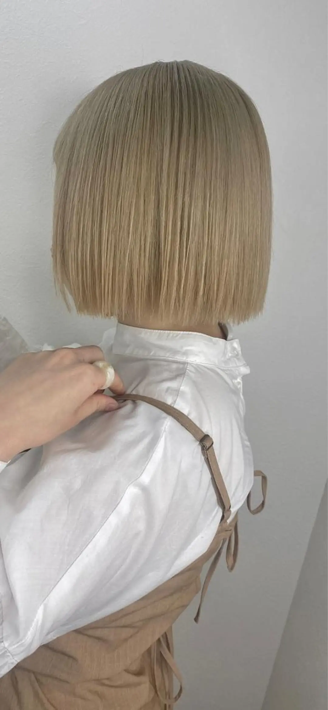 ショート カラー MANAMI 🥀ウルフカットのヘアスタイル