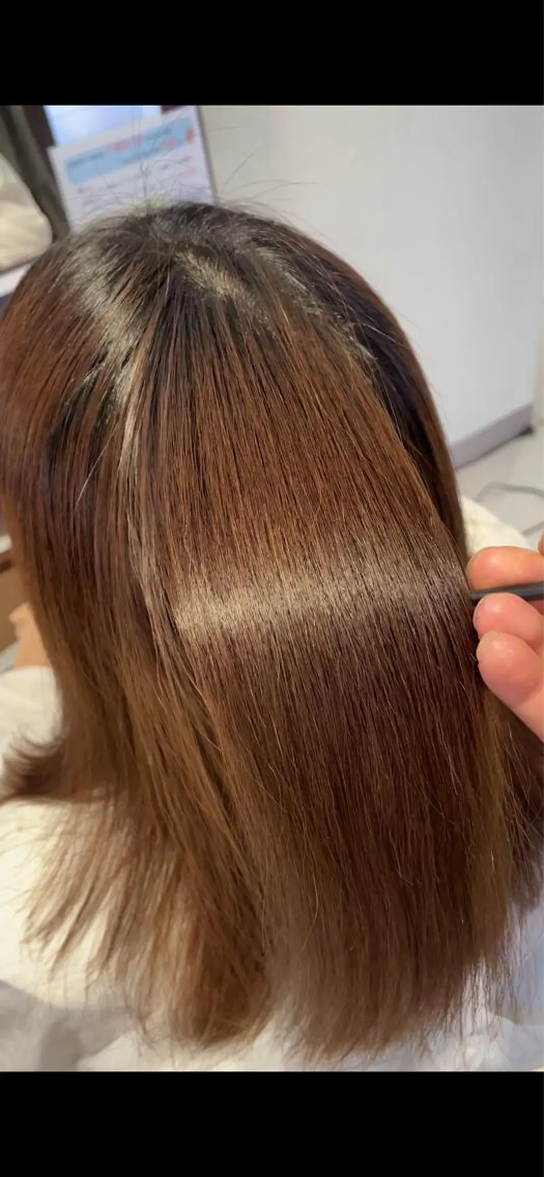 ミディアム 縮毛矯正 有働 直広のヘアスタイル