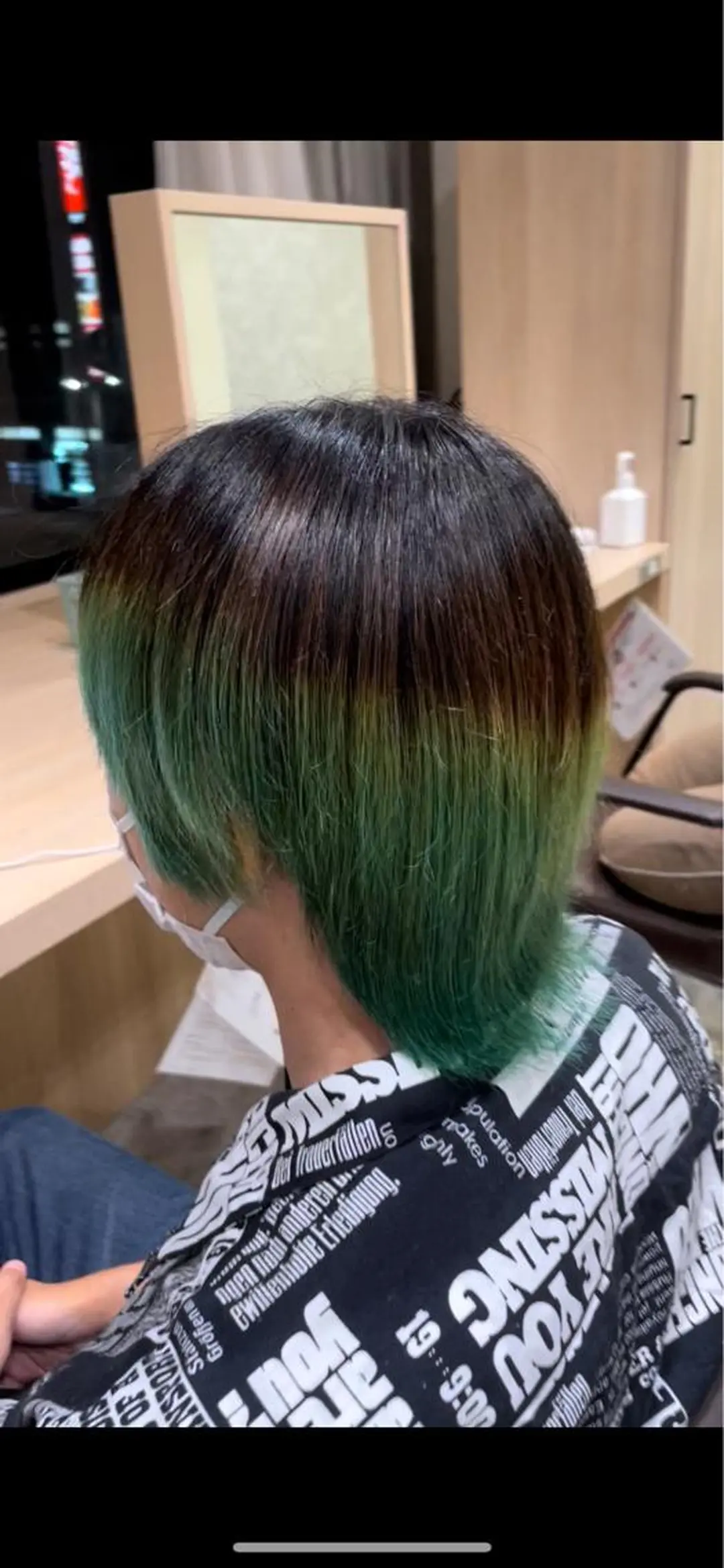 ミディアム カラー 港南台短髪特化 フェザーパーマのヘアスタイル
