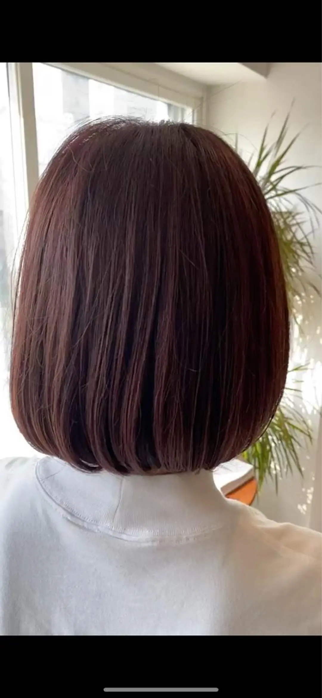 ミディアム 安田 菜摘のヘアスタイル
