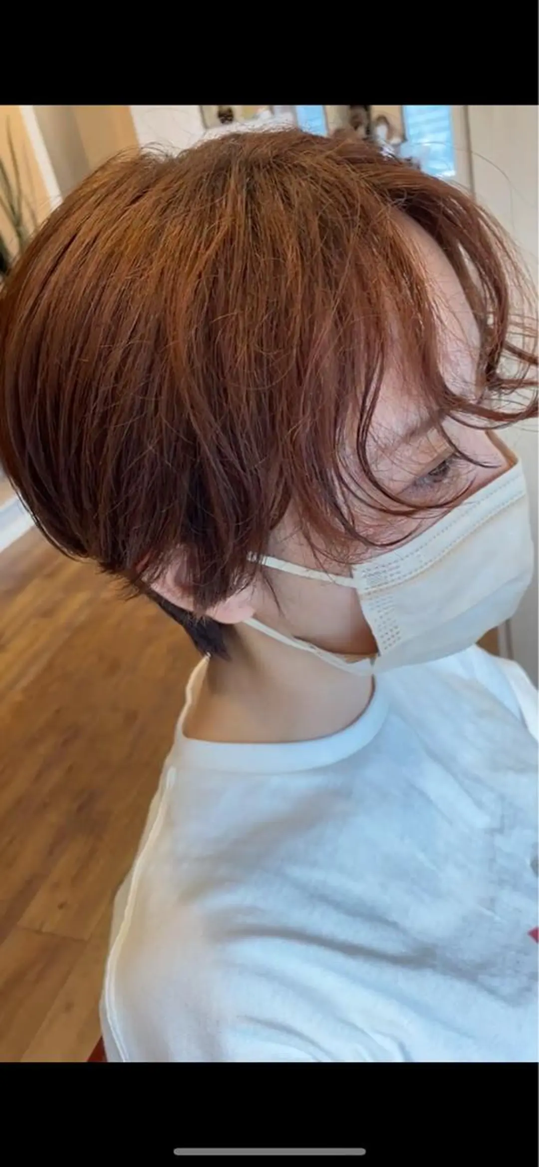 ショート オレンジブラウン mina .のヘアスタイル