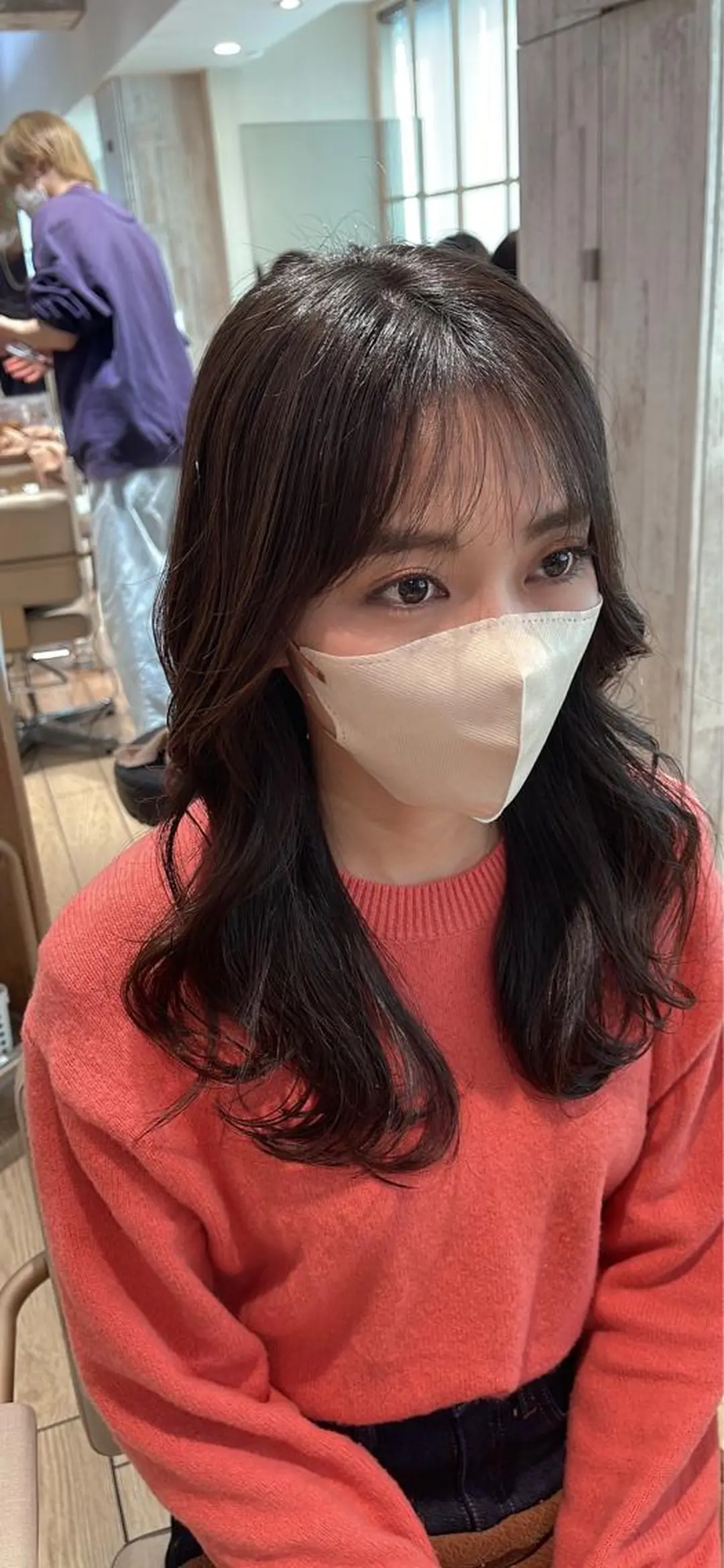 ミディアム くびれヘア かきあげバング 髪質改善 ヨシンモリ 韓国風ヘア 小顔似合わせ提案/ レイヤー/川澄かずまのヘアスタイル