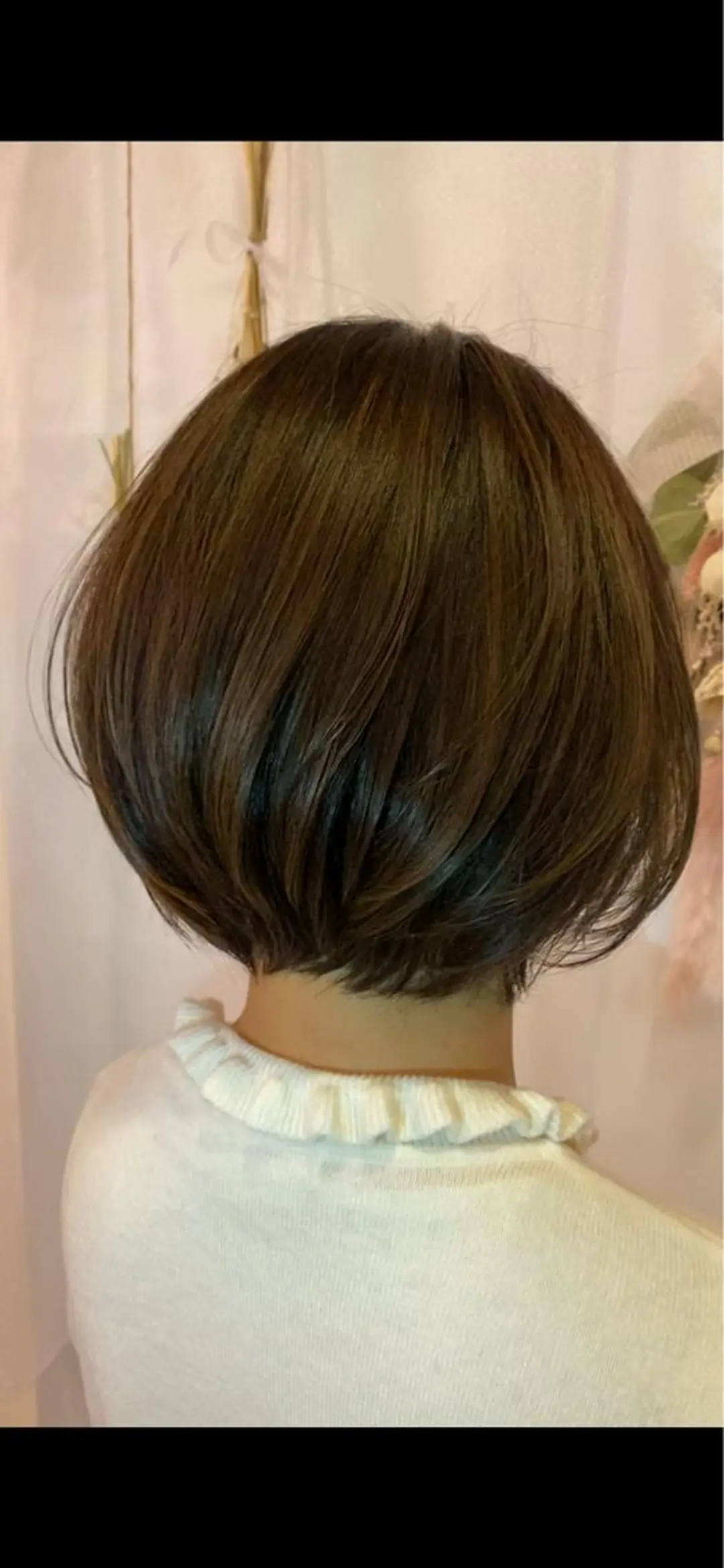 ショート カラー ショートボブ ベージュカラー ブラウンカラー チョコレートブラウン ハイライトカラー miiia lashのマツエク・マツパデザイン